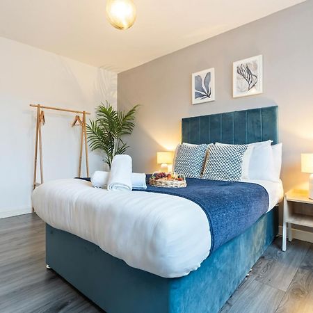 Stylish New Apartment - Free Wifi & Netflix - Top Rated - 3Mh Cradley Heath ภายนอก รูปภาพ