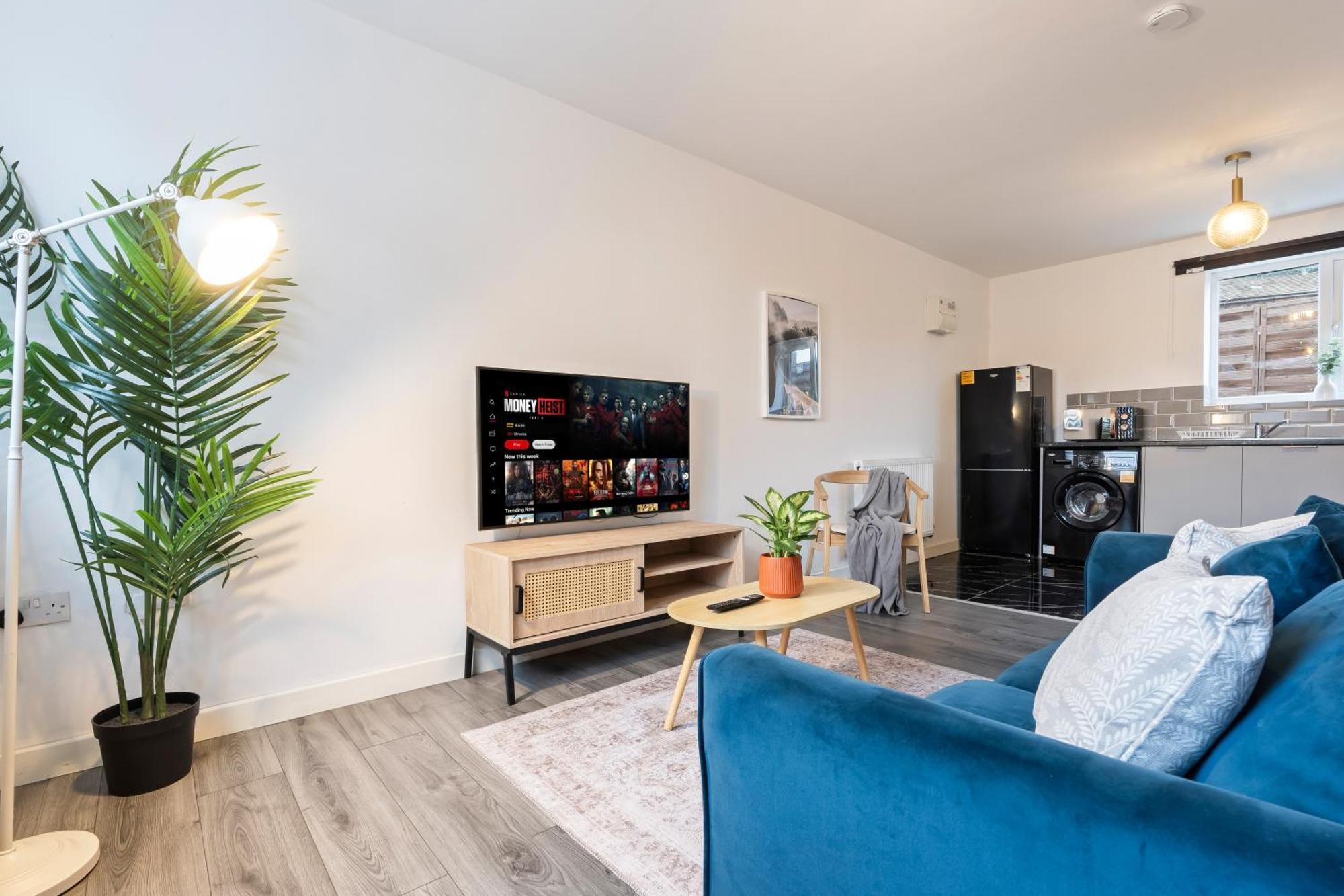 Stylish New Apartment - Free Wifi & Netflix - Top Rated - 3Mh Cradley Heath ภายนอก รูปภาพ