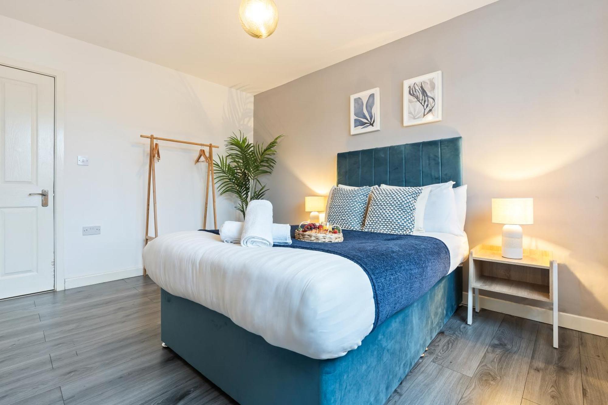 Stylish New Apartment - Free Wifi & Netflix - Top Rated - 3Mh Cradley Heath ภายนอก รูปภาพ